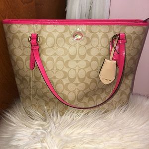 Pink coach tote bag